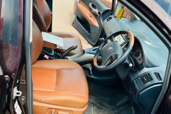 TOYOTA BLADE  COULEUR DORIGINE PARTOUT PLAQUE RCENTE AUTOMATIQUE  ESSENCE  KILOMTRAGE  23.400 km 4CYLINDRES CLIMATIS   FULL OPTIONS  INTRIEUR CUIR  A