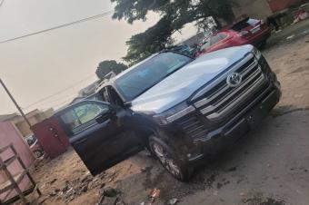 Toyota Land Cruiser GXR 2024