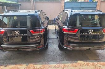 Toyota Land Cruiser GXR 2024