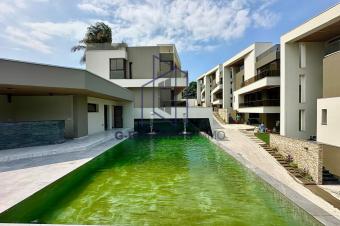 LOCATION DE 7 MAGNIFIQUES VILLAS TRIPLEX IDENTIQUES CHACUNE OFFRANT UNE SURFACE HABITABLE DE 454 M