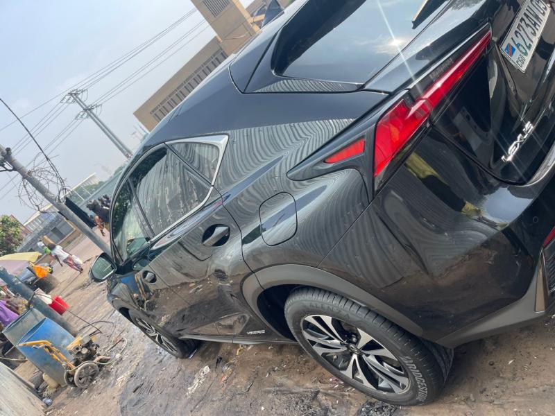 Lexus Nx300