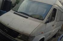 Mercedes Benz Sprinter ordinaire Sans plaque  Couleur d'origine partout Manuelle Diesel châssis normal 4 cylindre Prix:12000$ mediacongo