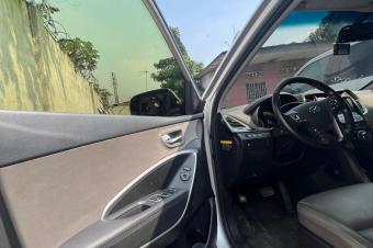 Hyundai Santa fe Sans plaque Automatique diesel Volant gauche Intrieur cuir Climatisation Canada Prix  18000