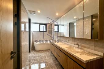 VENTE DUN SOMPTUEUX APPARTEMENT DE HAUT DE GAMME DE  207 M AU COEUR DE LA GOMBE