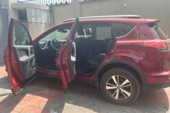 Toyota New RAV4 sans plaque Moteur 4 cylindres essence  Bote automatique  Climatisation impeccable  Tout ok  Anne de fabrication  2018 Prix  21 500  discuter lgrement   Loc