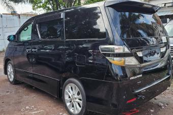 TOYOTA VELFIRE A VENDRE 