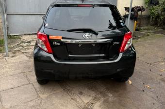 TOYOTA VITZ A VENDRE 