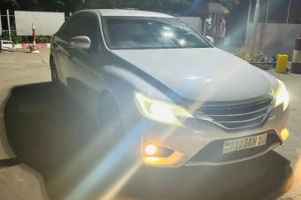 Toyota Mark 3 Nouveau  Climatisation impeccable  Couleur dorigine  Kilomtrage 9000 Jantes chromes  Dverrouillage coffre en distance  Dmarrage bouton poussoir  Poignets magn