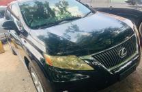 Lexus nouveau  Sans plaque  Couleur d'origine  Climatisé  4 cylindre  Full options  Prix :17,000$ mediacongo