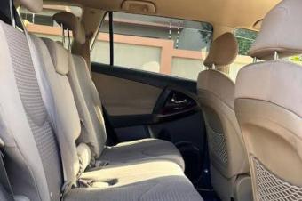 TOYOTA VANGUARD A VENDRE  KINSHASA 