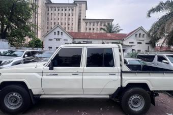 Toyota land cruiser double cabine 