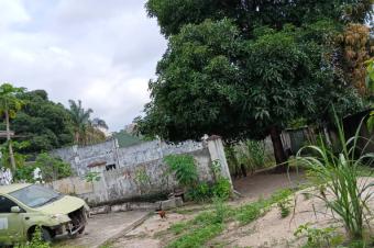 Villa  vendre  ma campagne 1 trs bon emplacement 30msur54 1600000 dollars  discuter possibilit de morceller 