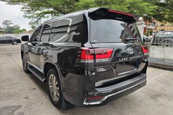 TOYOTA LAND CRUISER VXR