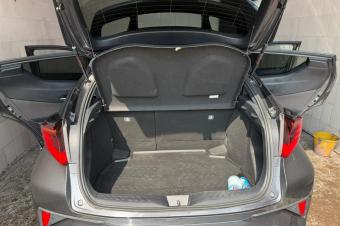 TOYOTA CHR HYBRIDE A VENDRE  KINSHASA 