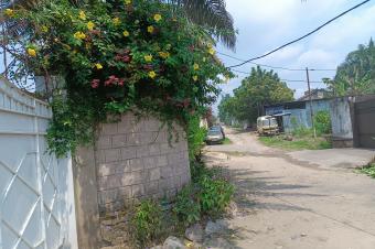 M.T SERVICESIMMO SARL met  votre disposition la vente de cette magnifique villa QMimosas CNgaliema. Rf Alimentation SK. Dimension 2440M. Prix 695.000  discuter.