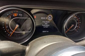 Wrangler 2021 authentique  Sans plaque  Volant gauche Full option Autom Essence V6 4x4 Climatiser faible kilomtrage intrieur tissu  45.000 dernier prix  Localisation appel moi  