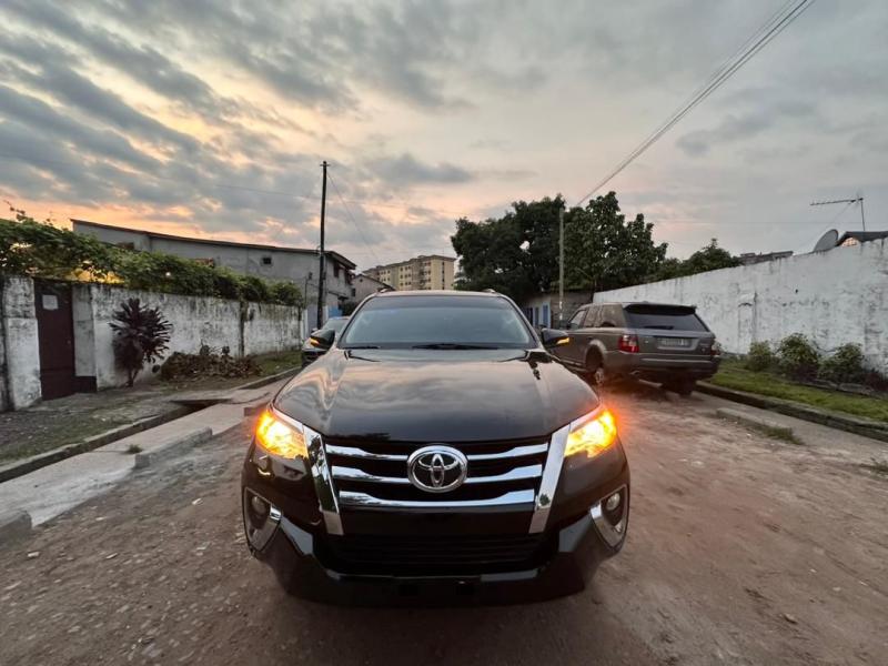 2018 modifier 2020 essence 4cylindre full option 4x4 faible kilomtrage  prix 38500 int cuir