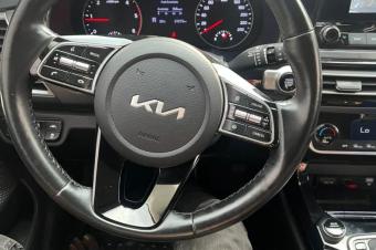 KIA 2022  Couleurs dorigine  Intrieur cuir   diesel Faible kilomtrage  Full options  Gentes croms certifi  Prix 23000 Localisation appel 