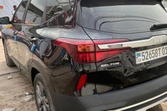  KIA 2022  Couleurs dorigine  Intrieur cuir   diesel Faible kilomtrage  Full options  Gentes croms certifi  Prix 23000 Localisation appel 