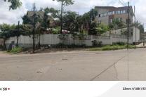  Parcelle pour le contrat dans un coins très stratégiques.  Projet: Super marché   Localisation : Ngaliema   Ref: Place Commerciale entre deux grandes avenues immobilier_vente_location