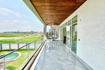 GBUSINESS IMMO VOUS PROPOSE A LA LOCATION UN MAGNIFIQUE APPARTEMENT LUMINEUX OFFRANT UNE VUE IMPRENABLE SUR LE FLEUVE CONGO