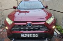 Toyota CHR 2021 hybride Automatique Essence Climatisation Canada Full options Caméra de recul 360 Toit ouvrant panoramique Chaise électrique cuir Kilométrage faible Nb:la voiture N mediacongo