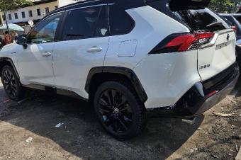 Toyota new Rav hybrid 