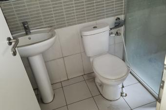 APPARTEMENT EN DUPLEX MISE EN LOCATION  LIMETE 1 RE RUE FUNA 