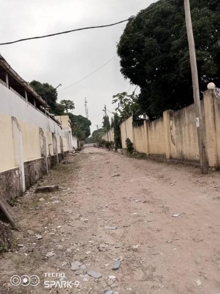 Parcelle  vendre dans la commune de Ngaliema Binza pigeon 