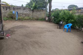 Parcelle mise en vente aprs aroport international de ndjili situ  Terre jaune Commune de la nsele 