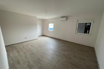 APPARTEMENTS MEUBLES SPACIEUX ET PROPRE A LOUER  KASAVUBU