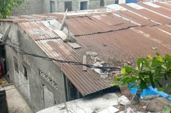 MT SERVICESIMMO SARL met  votre disposition la vente de cette  parcelle au  QBANUNU dans la CMatt. Rf glise BIMA. Dimension 1233M. Prix 250.000  discuter.  vous.