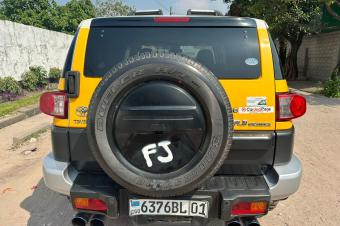Toyota land cruiser FJ 