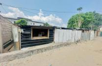 Vente d'une parcelle avec maison à détruire situé dans la Commune de Ngaliema Jolie Parc en diagonale de Mont Fleury  mediacongo