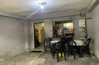VENTE PARCELLE AVEC IMMEUBLE DUN NIVEAU DOUBLE GRAND SALONS   TROIS TOILETTES DONT UNE POUR VISITEURS A LEXTRIEUR   3 CHAMBRES BALCONS PARKING522