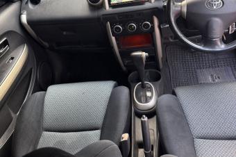 TOYOTA IST A VENDRE  A KINSHASA 