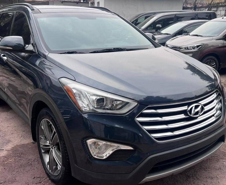HYUNDAI GRAND SANTAFE A VENDRE