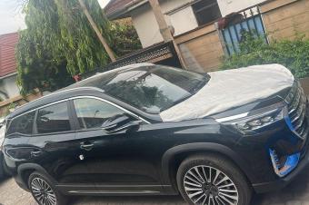 Jetour 2023  Essence  4 cylindres  Full options  Toit panoramique  Volant gauche  Automatique  Moteur impeccable  Prix  45.000 a discuter lgrement  Localisation appel   Off
