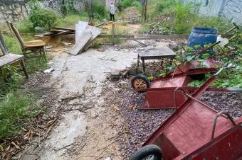 Terrain de 12msur30  vendre  ma campagneSaint Luc 200000 dollars  discuter 