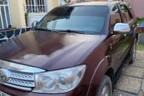 Toyota Fortuner 2013 automobile_motos_velos_engins_et_pieces