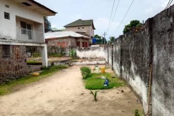 Parcelle  Binza UPN 30 sur 35m 200.000