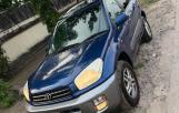 TOYOTA RAV4 INTERMÉDIAIRE A VENDRE 