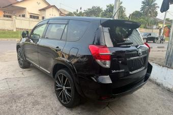 TOYOTA VANGUARD A VENDRE 
