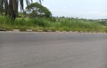 Morcellement des plusieurs terrains vide en vente sur macadam à N'djili brasserie entrée route Sekomaf mediacongo