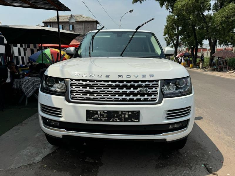 Range Rover vogue. 