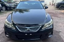 Toyota mark X  automobile_motos_velos_engins_et_pieces