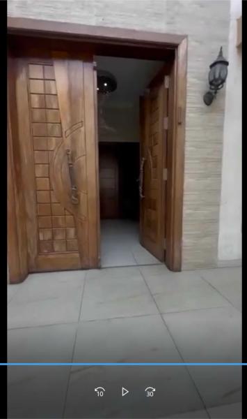 Villa  Ngaliema 40  sur 45m 950.000