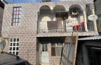 Vente parcelle inclus d'un bâtiment en étage de R+1 avec 5 appartements dans la Commune de Limete 7 ème rue industriel mediacongo