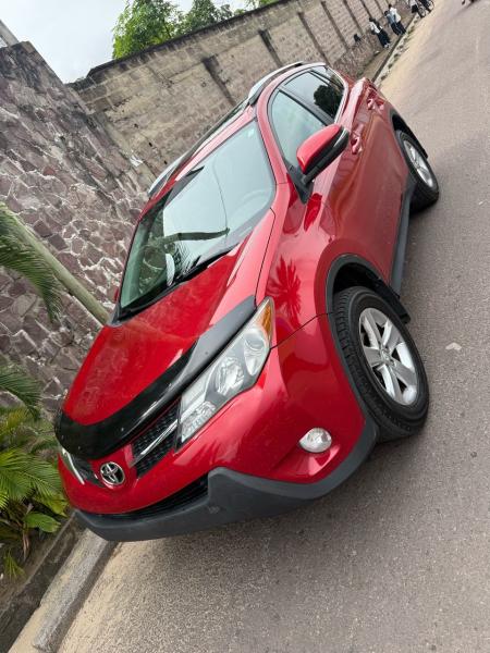 TOYOTA NEW RAV4 A VENDRE A KINSHASA 