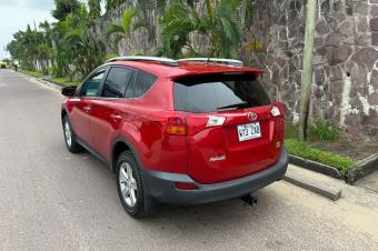 TOYOTA NEW RAV4 A VENDRE A KINSHASA 